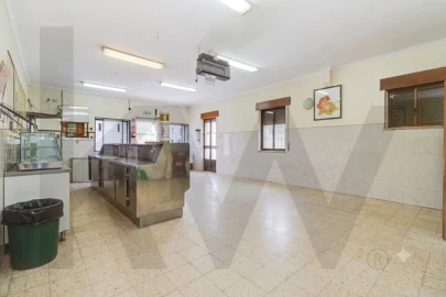 Moradia T5 para Venda em Porto Salvo