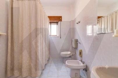 Moradia T5 para Venda em Porto Salvo