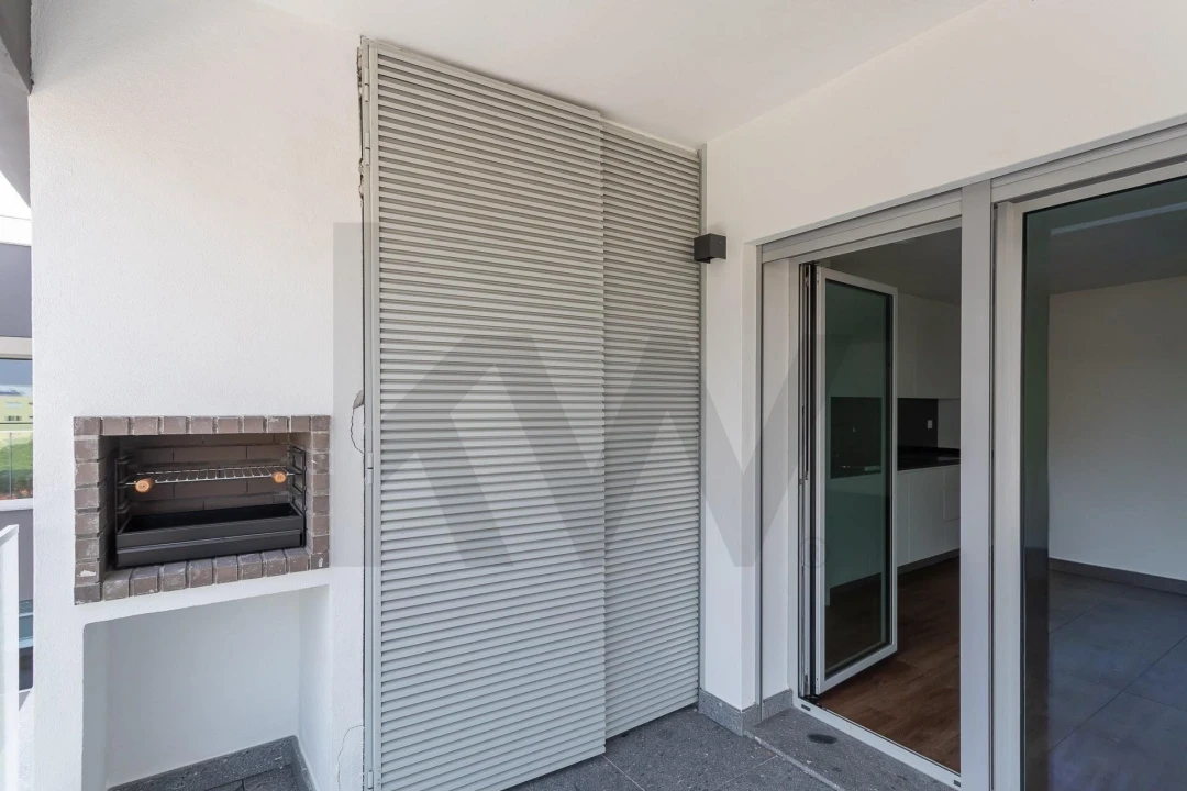 Apartamento T1 para Venda em Camarate, Unhos e Apelação Foto 12