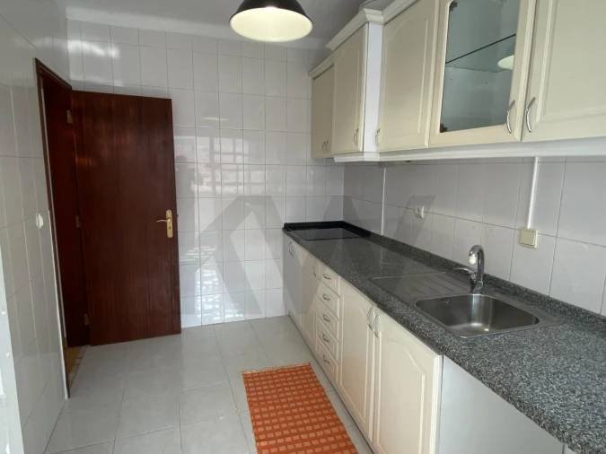 Moradia T3 para Venda em Barcarena Foto 14