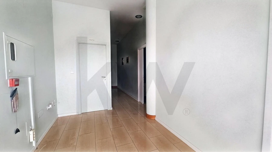 Loja para Venda em Oiã Foto 5