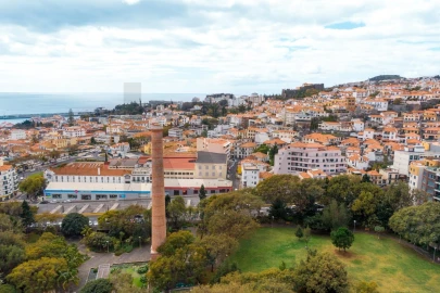 Prédio para Venda em Funchal (São Pedro)