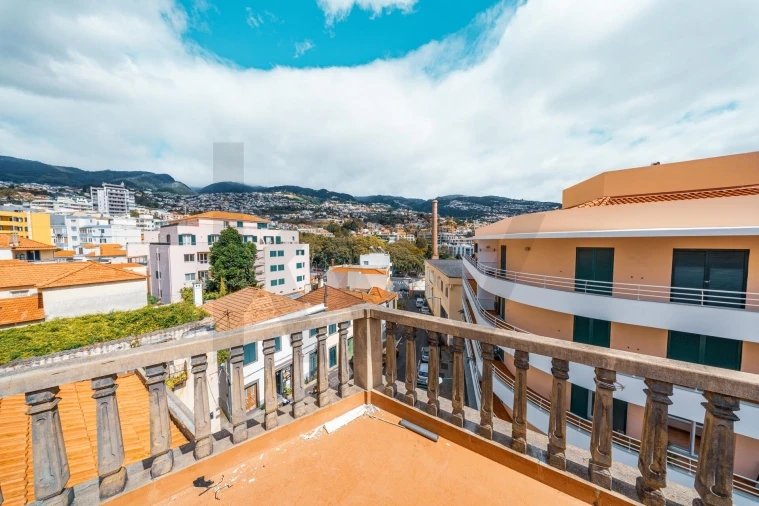 Prédio para Venda em Funchal (São Pedro) Foto 26