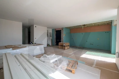 Apartamento T3 para Venda em Fenais da Luz