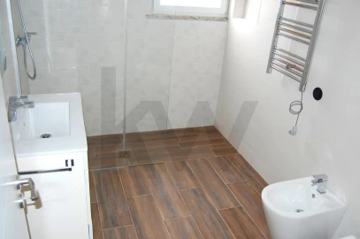Moradia T3 para Venda em Colares