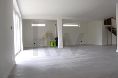 Moradia T3 para Venda em Colares