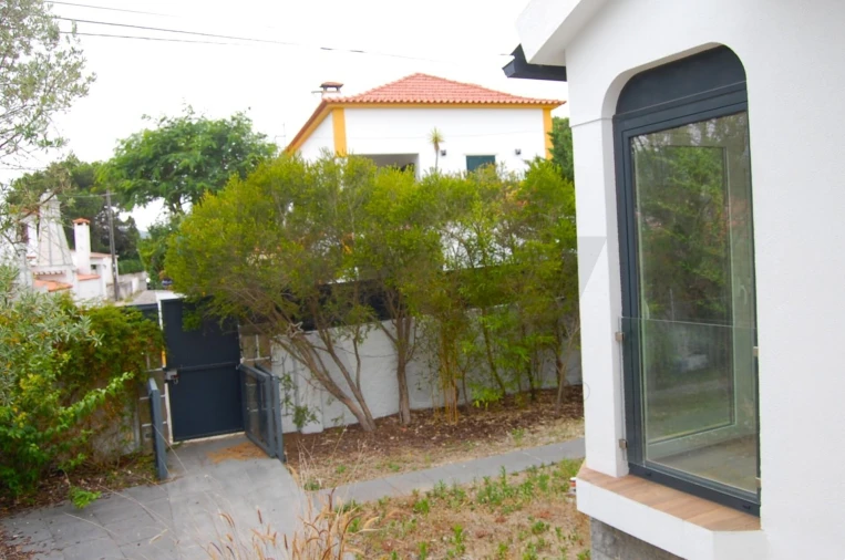 Moradia T3 para Venda em Colares Foto 86
