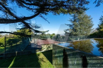 Quinta T6 para Venda em Azeitão (São Lourenço e São Simão)