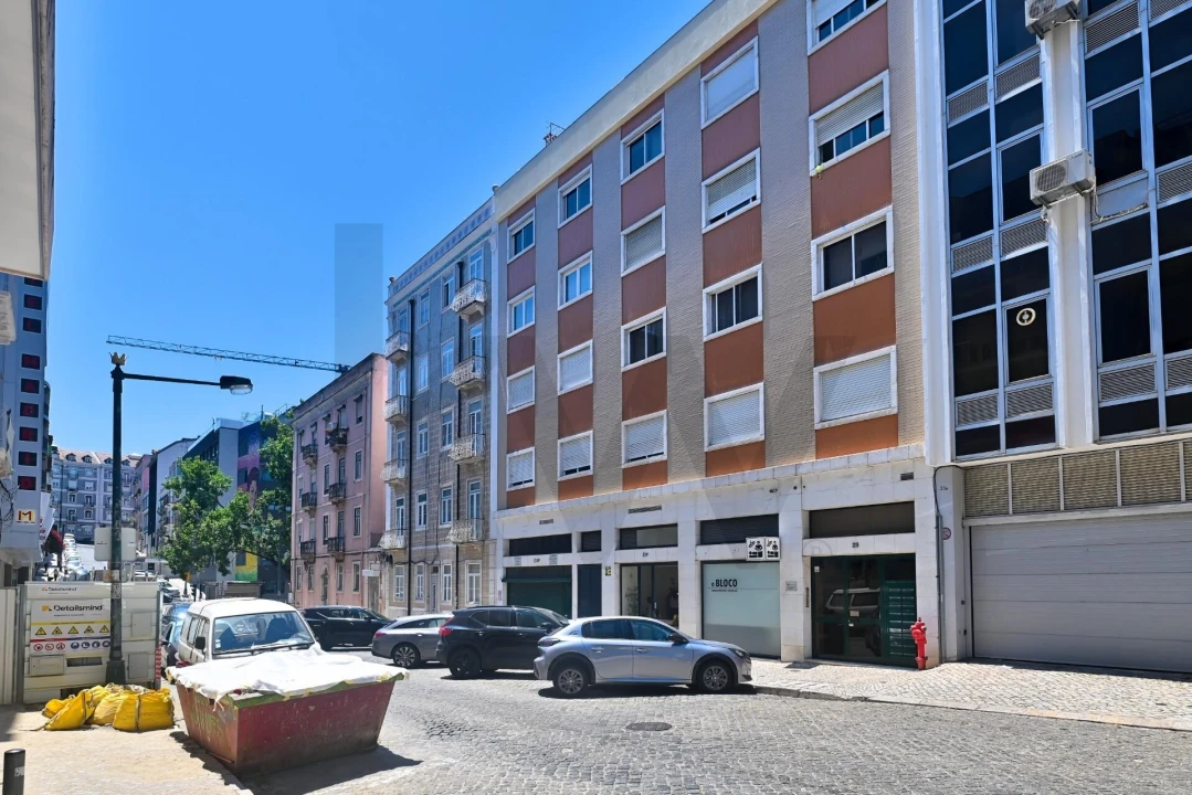 Apartamento T1 para Venda em Santo António Foto 26