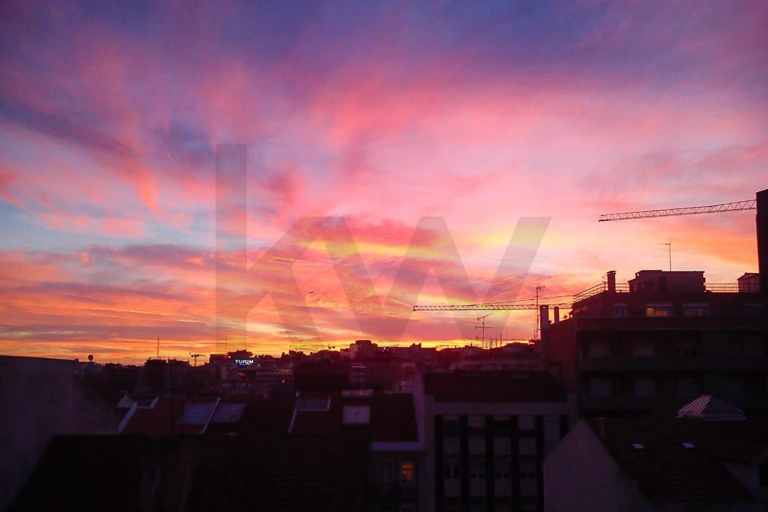 Apartamento T1 para Venda em Santo António Foto 1