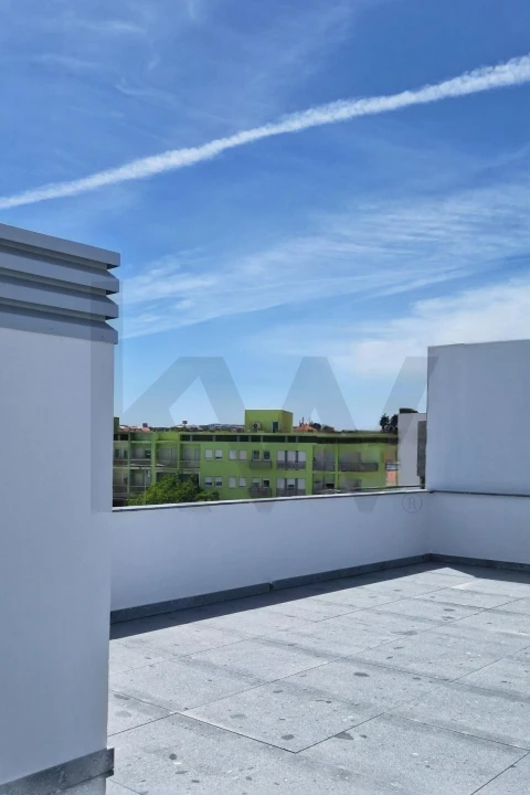 Apartamento T3 para Venda em Camarate, Unhos e Apelação