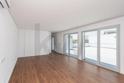 Apartamento T3 para Venda em Camarate, Unhos e Apelação