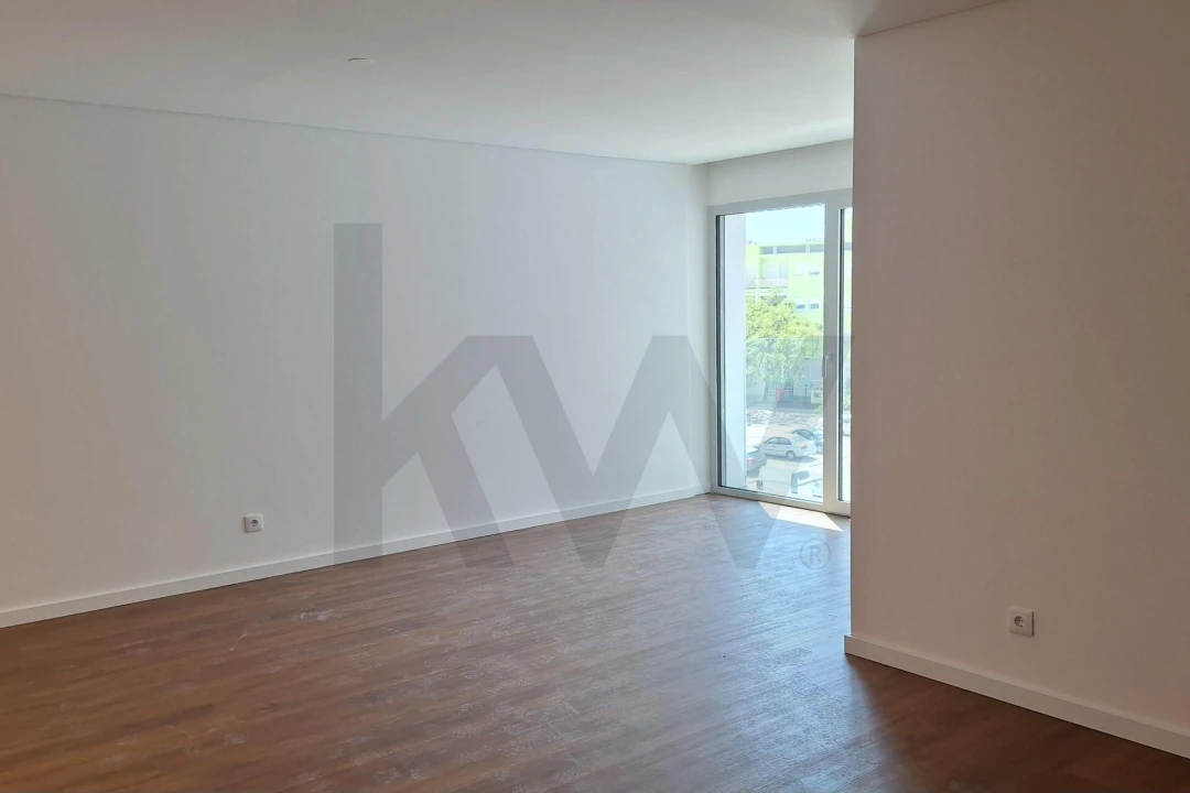 Apartamento T3 para Venda em Camarate, Unhos e Apelação Foto 6