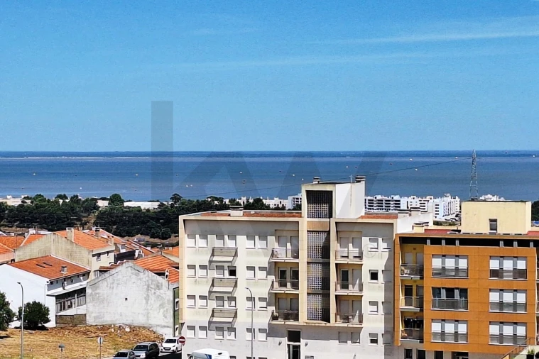 Apartamento T3 para Venda em Camarate, Unhos e Apelação Foto 20