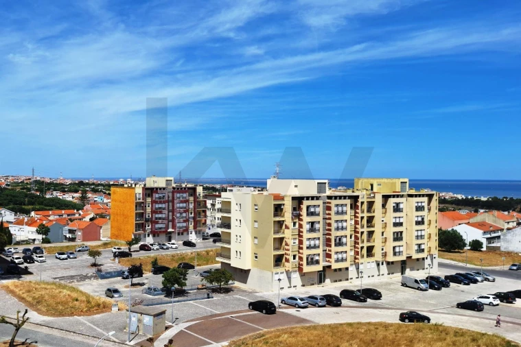 Apartamento T3 para Venda em Camarate, Unhos e Apelação Foto 17