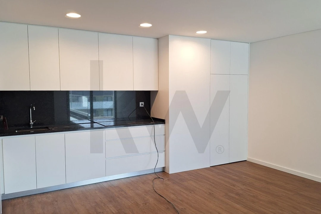 Apartamento T3 para Venda em Camarate, Unhos e Apelação Foto 4