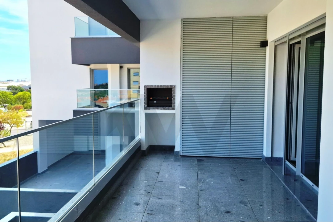 Apartamento T3 para Venda em Camarate, Unhos e Apelação Foto 11