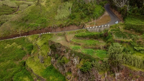 Terreno para Venda em Porto Moniz