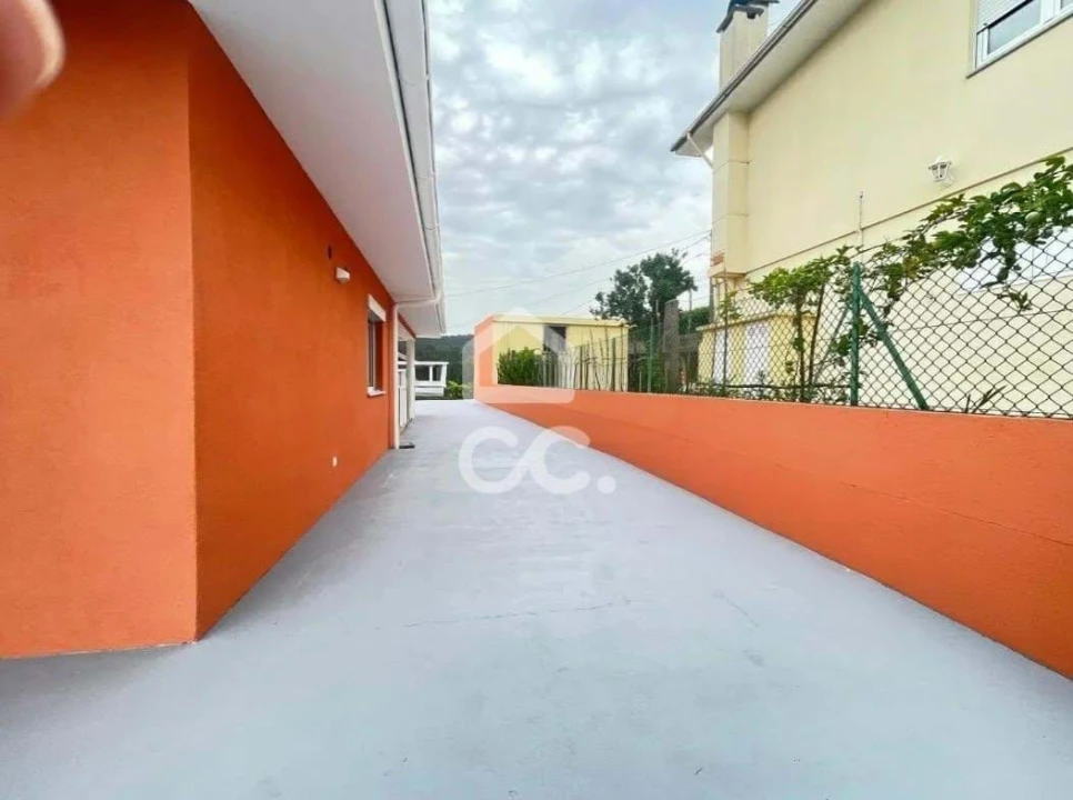 Moradia T3 para Venda em São João da Madeira Foto 8