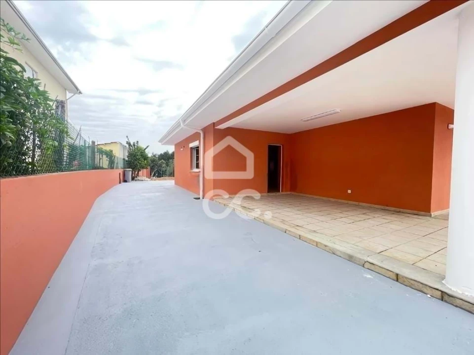 Moradia T3 para Venda em São João da Madeira Foto 10