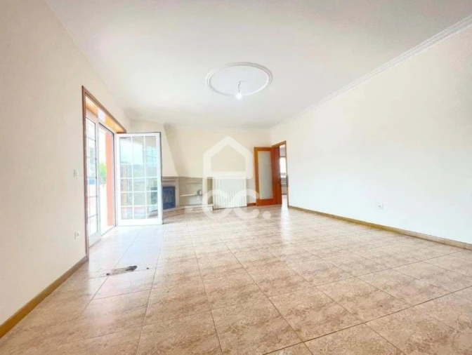 Moradia T3 para Venda em São João da Madeira Foto 19