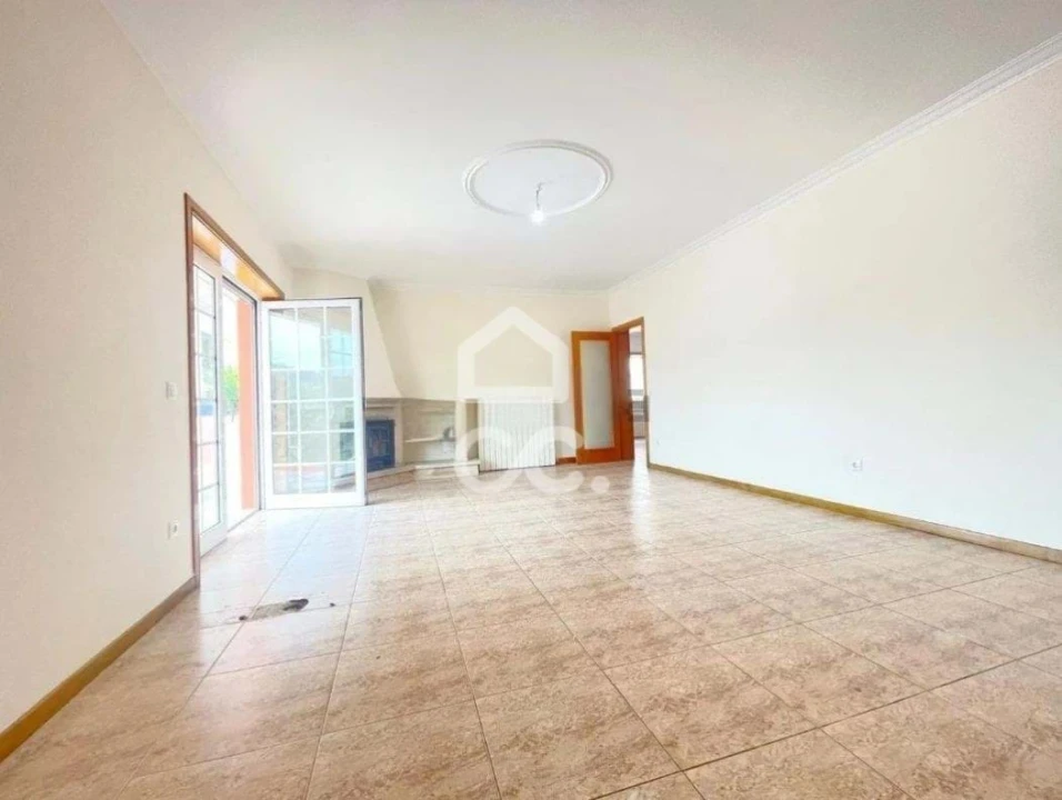 Moradia T3 para Venda em São João da Madeira Foto 19