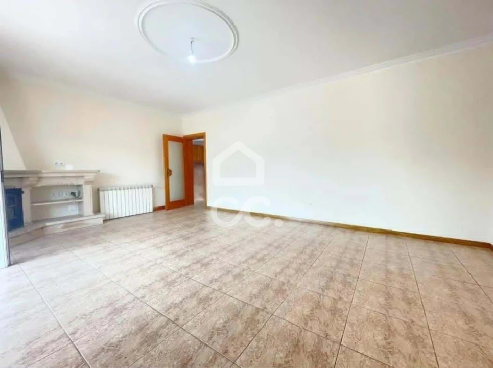 Moradia T3 para Venda em São João da Madeira Foto 18
