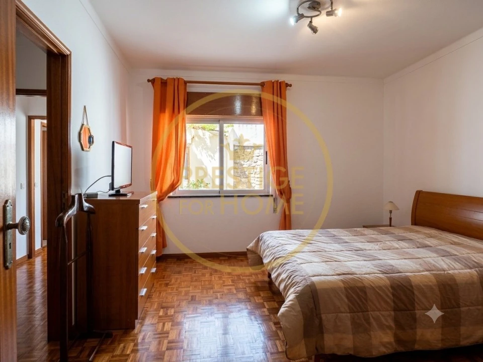 Apartamento T4 para Venda em Loule (São Sebastião) Foto 35