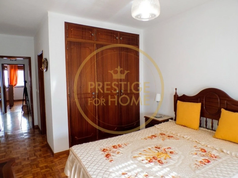 Apartamento T4 para Venda em Loule (São Sebastião) Foto 27