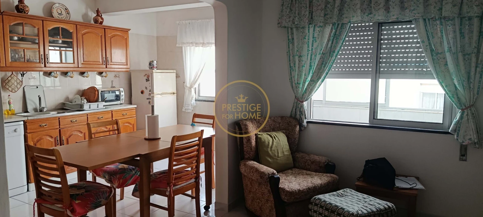 Apartamento T4 para Venda em Loule (São Sebastião) Foto 3