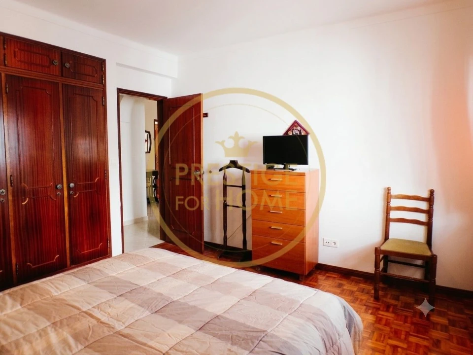 Apartamento T4 para Venda em Loule (São Sebastião) Foto 26