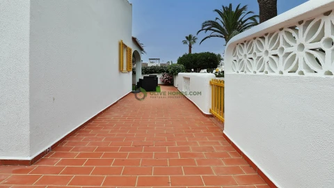 Moradia T3 para Venda em Quarteira