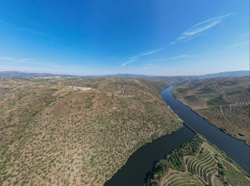Terreno para Venda em Vila Nova de Foz Côa