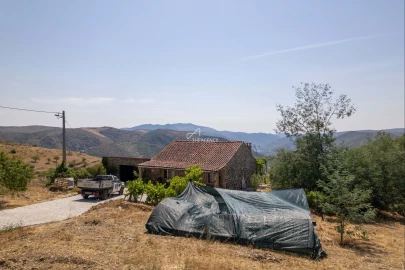 Terreno para Venda em Vila Nova de Foz Côa