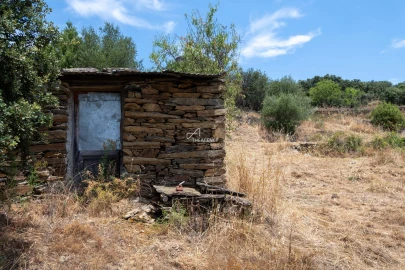 Terreno para Venda em Vila Nova de Foz Côa