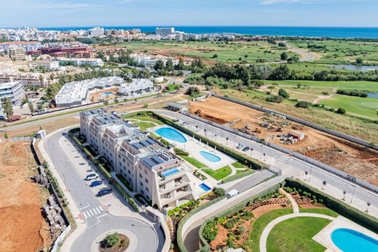 Apartamento T2 para Venda em Quarteira Foto 19