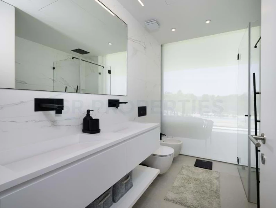 Apartamento T3 para Venda em Quarteira Foto 16