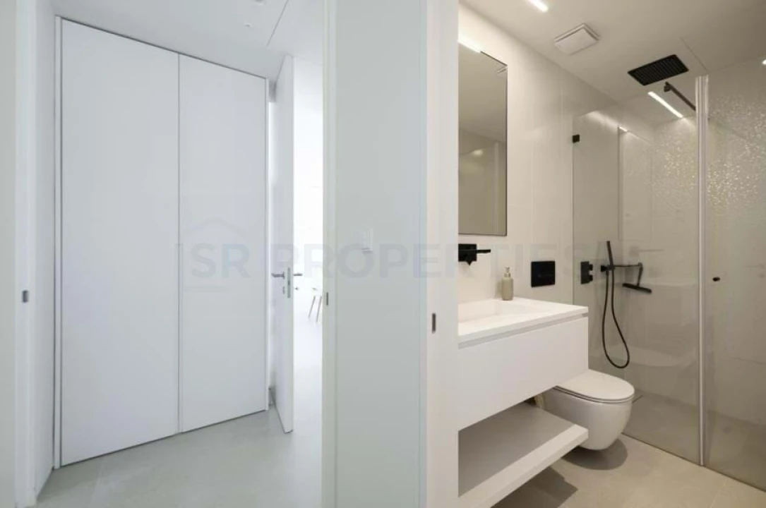 Apartamento T3 para Venda em Quarteira Foto 24