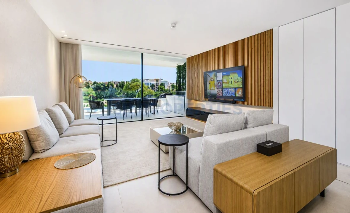 Apartamento T3 para Venda em Quarteira Foto 1