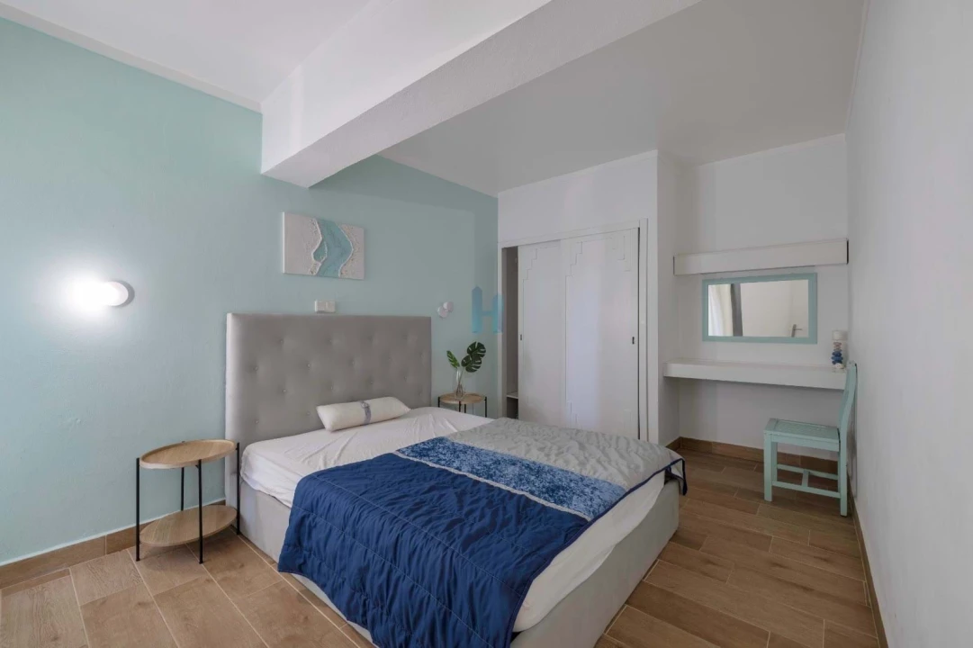 Apartamento T1 para Venda em Portimão Foto 5