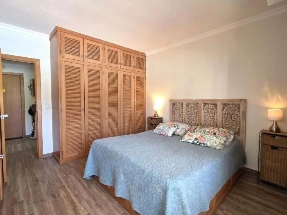 Apartamento T2 para Venda em Quarteira Foto 8