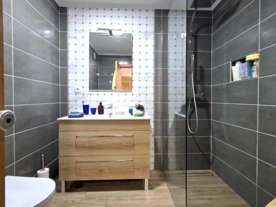 Apartamento T2 para Venda em Quarteira Foto 10