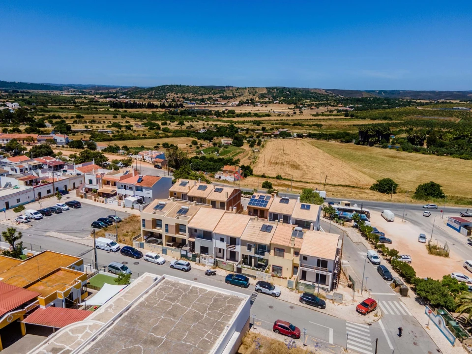 Moradia T3 para Venda em Odiaxere Foto 29