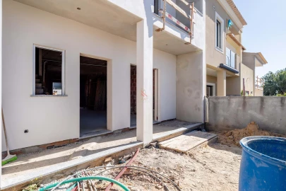 Moradia T3 para Venda em Odiaxere