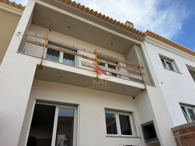 Moradia T3 para Venda em Odiaxere Foto 14