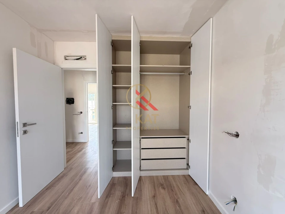 Moradia T3 para Venda em Odiaxere Foto 10