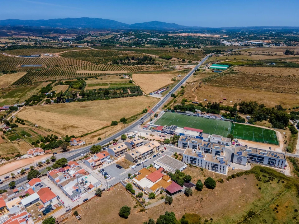 Moradia T3 para Venda em Odiaxere Foto 33