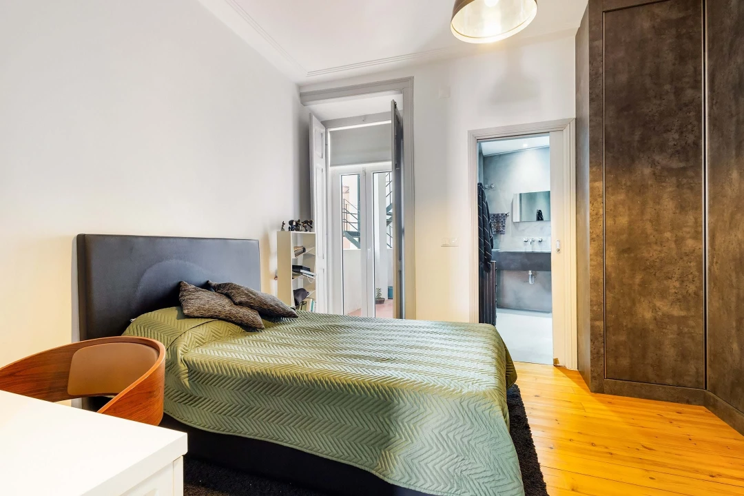 Apartamento T4 para Venda em Campo de Ourique Foto 6