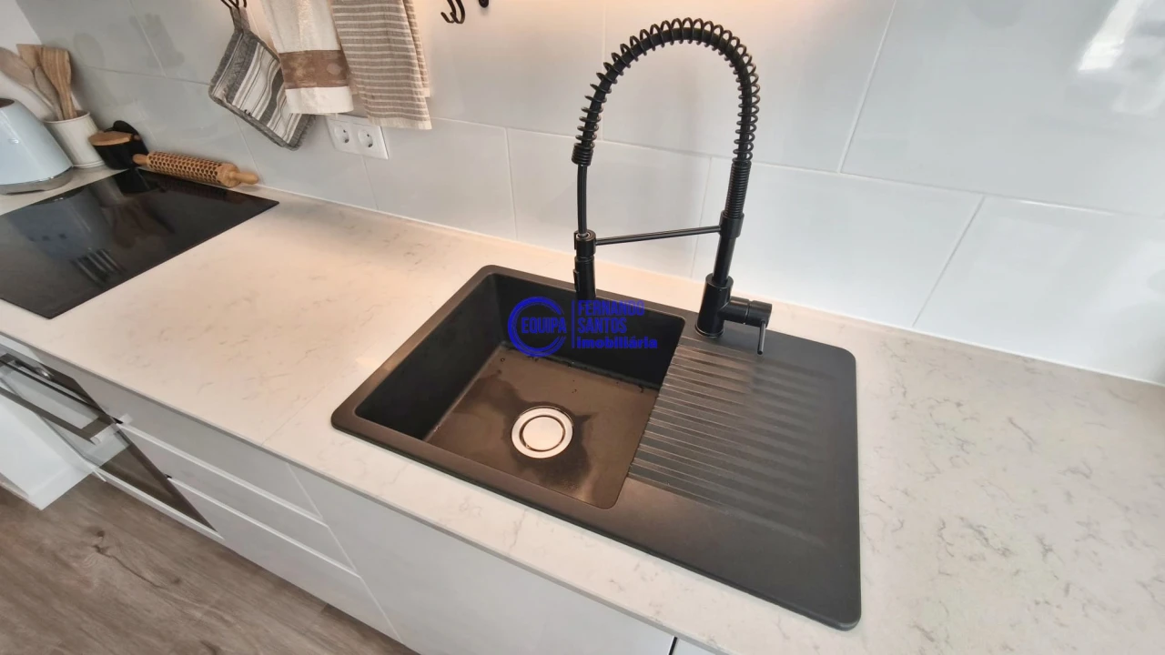 Apartamento T2 para Venda em Armação de Pera Foto 9