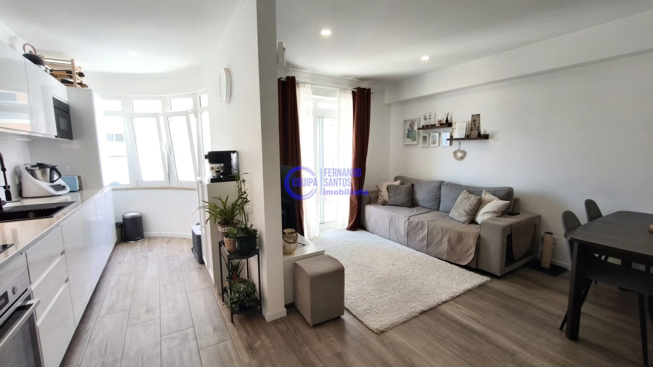 Apartamento T2 para Venda em Armação de Pera Foto 2